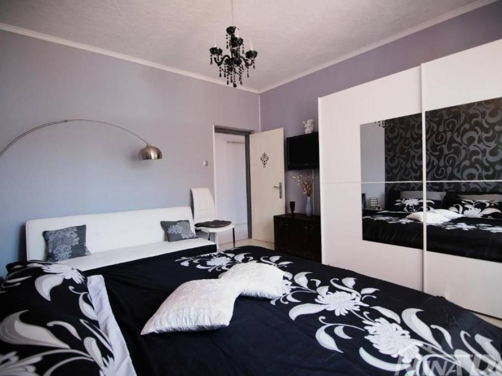 Apartman na moru, Prodaja, Sali, Sali