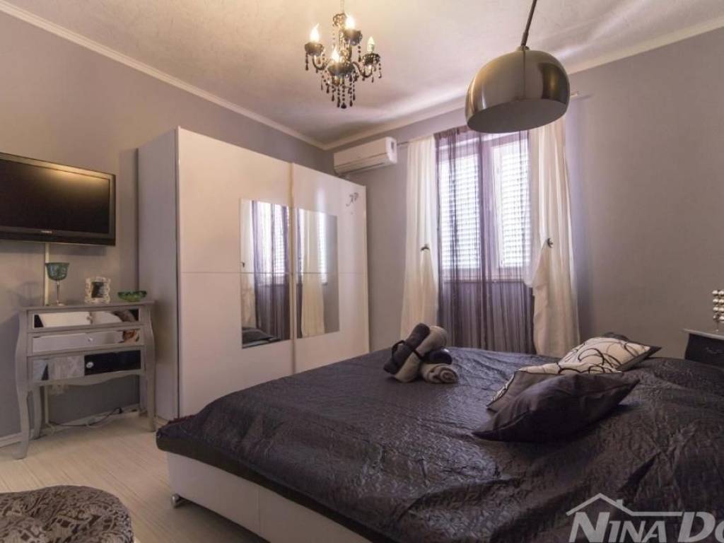 Apartman na moru, Prodaja, Sali, Sali