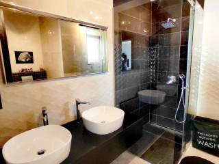 Vila, Prodaja, Privlaka, Privlaka