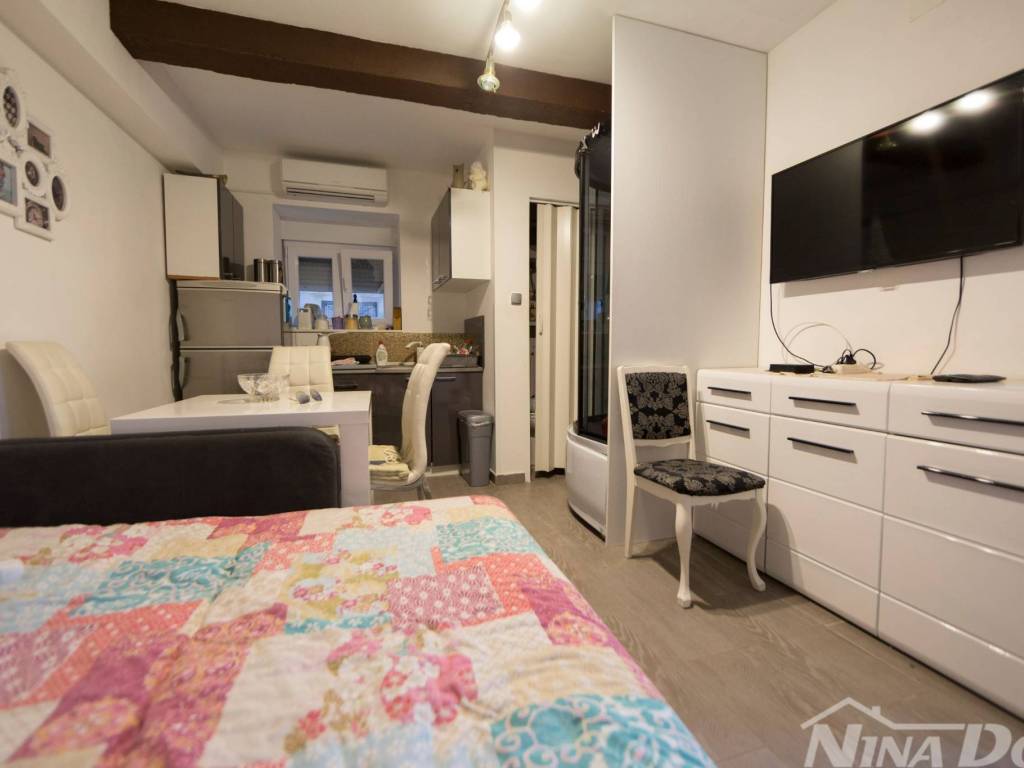 Apartman na moru, Prodaja, Sali, Sali