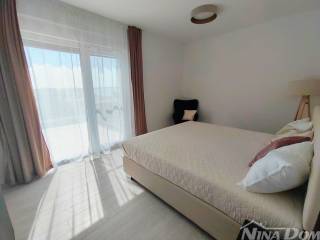 Vila, Prodaja, Privlaka, Privlaka