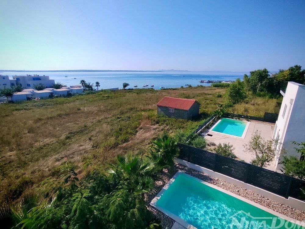 Vila, Prodaja, Privlaka, Privlaka