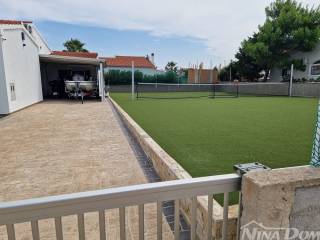 Vila, Prodaja, Vir, Vir