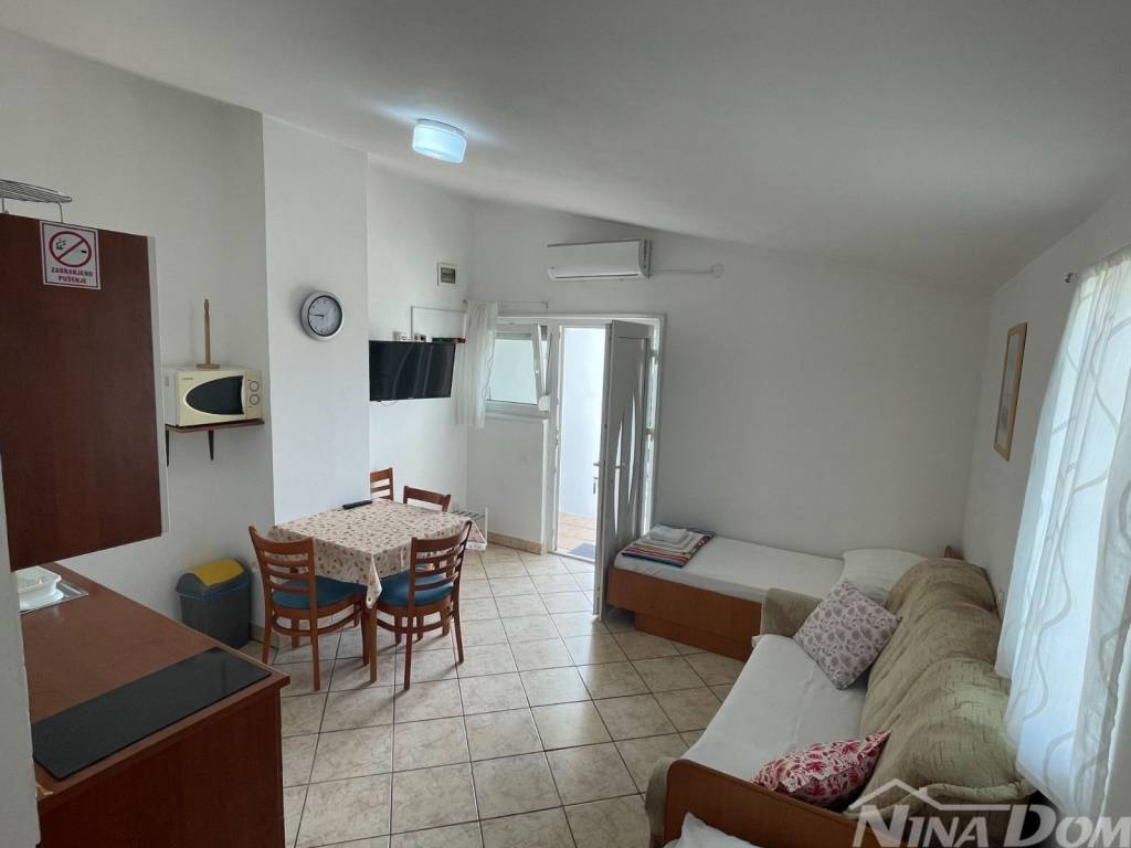 Apartmanska kuca, Prodaja, Privlaka, Privlaka