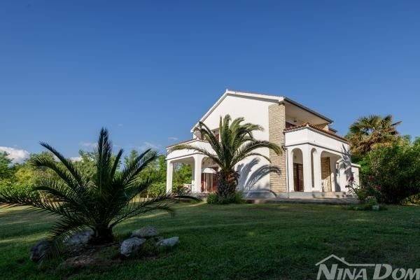 Apartmanska kuca, Prodaja, Privlaka, Privlaka