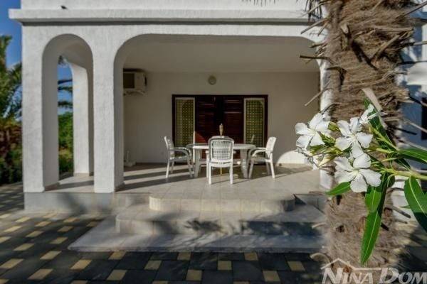 Apartmanska kuca, Prodaja, Privlaka, Privlaka