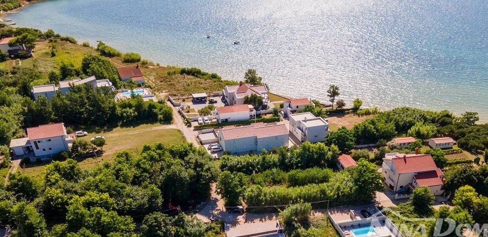 Apartmanska kuca, Prodaja, Privlaka, Privlaka