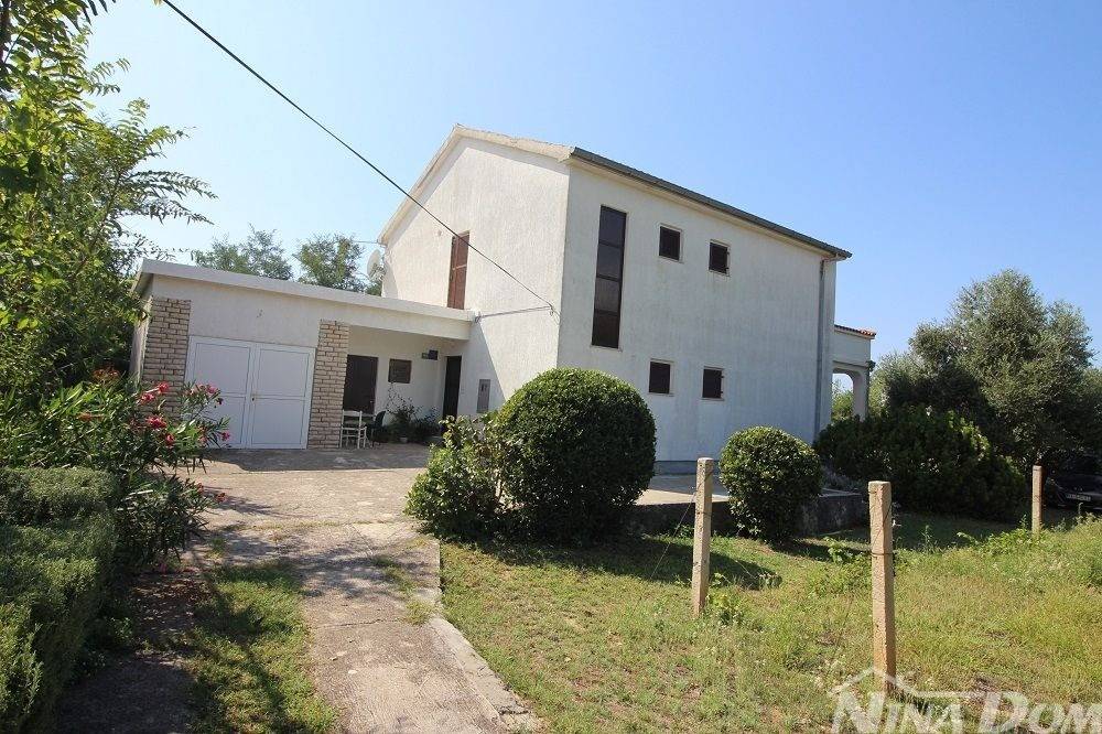 Apartmanska kuca, Prodaja, Privlaka, Privlaka