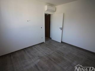 Apartman na moru, Prodaja, Vir, Vir