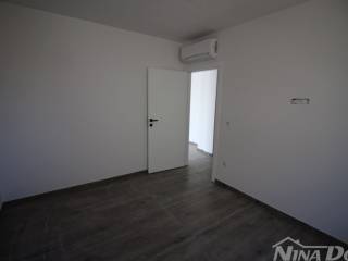 Apartman na moru, Prodaja, Vir, Vir