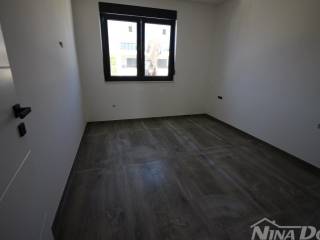 Apartman na moru, Prodaja, Vir, Vir