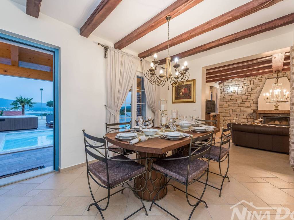 Luksuzna vila, prodaja, Novigrad