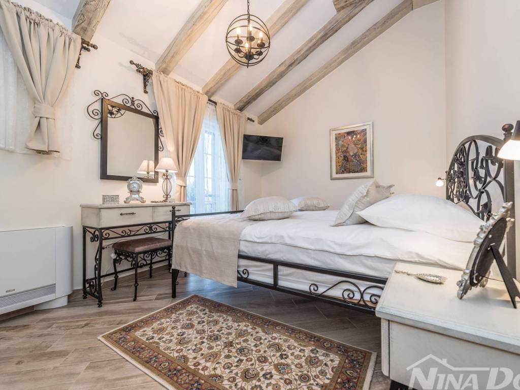 Luksuzna vila, prodaja, Novigrad