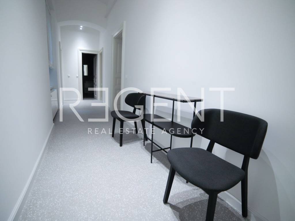 Zagreb, Centar - Moderan peterosoban stan 190 m2 0000