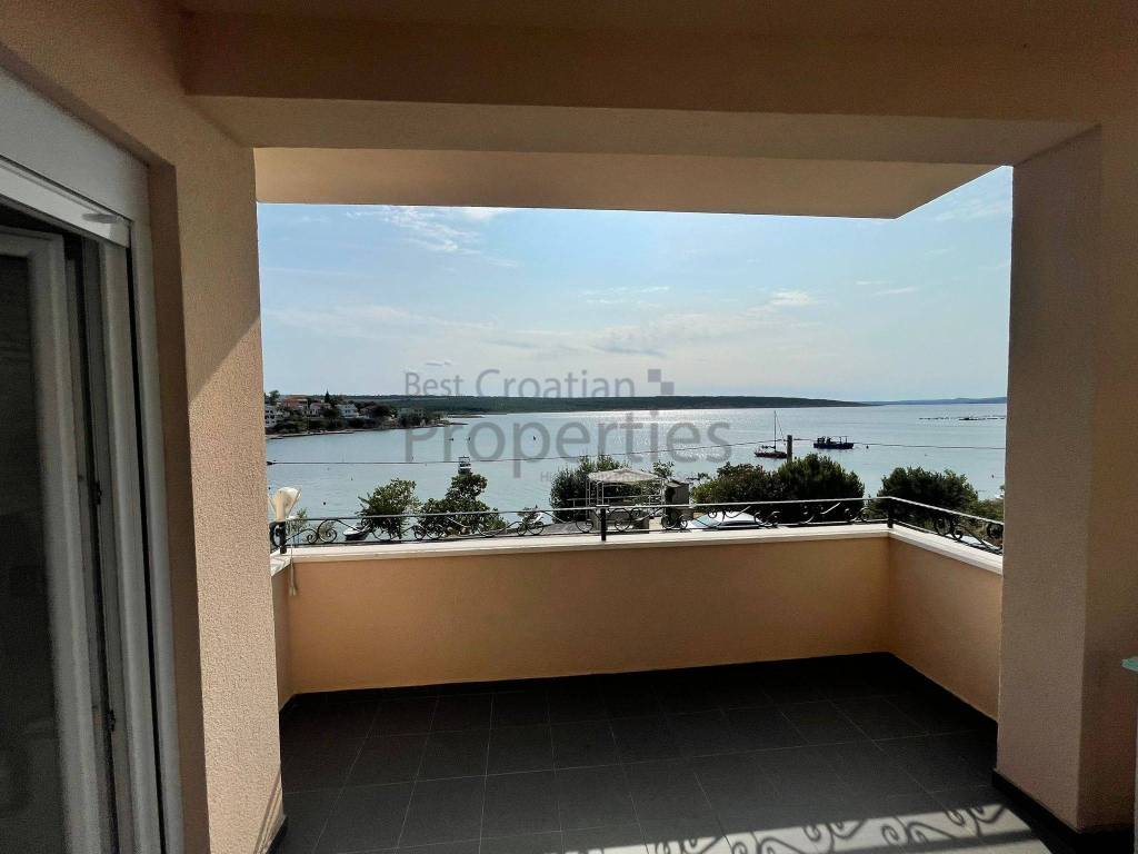 Apartman na moru, Prodaja, Obrovac, Krusevo