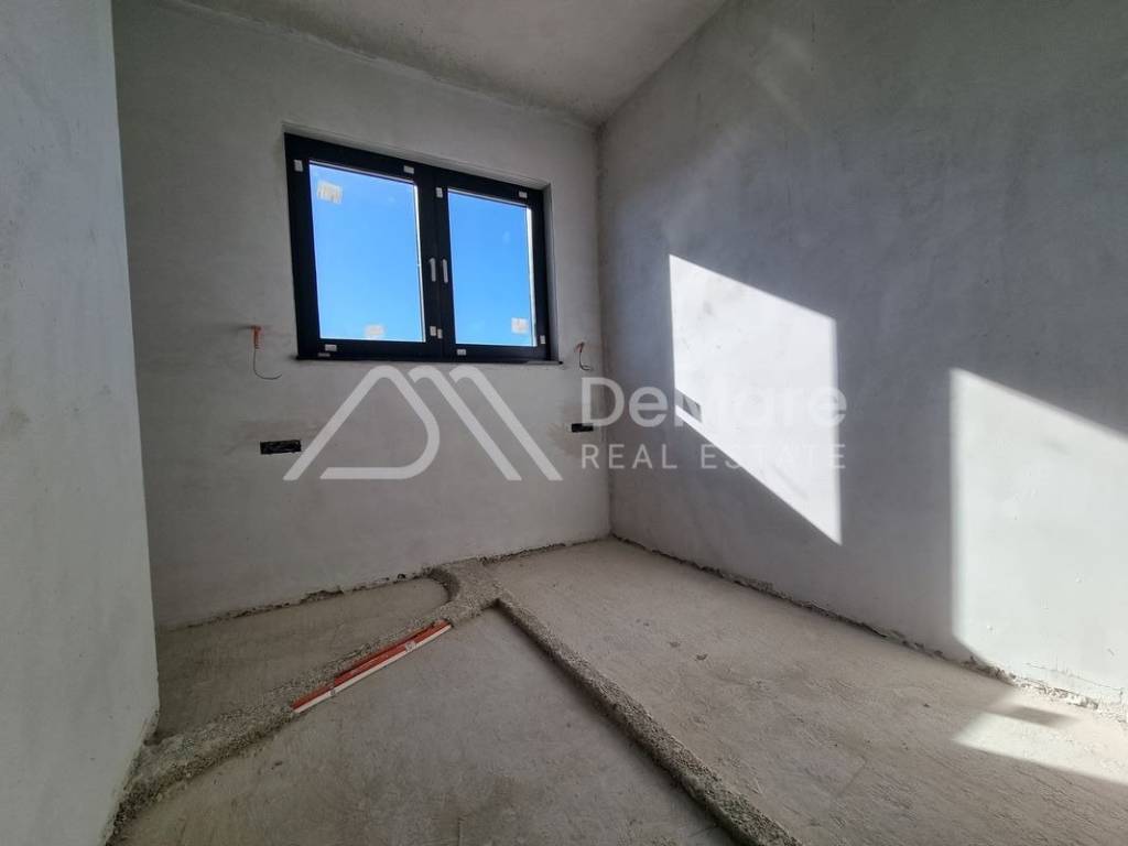 Stan u urbanoj vili, Prodaja, Nin, Zaton