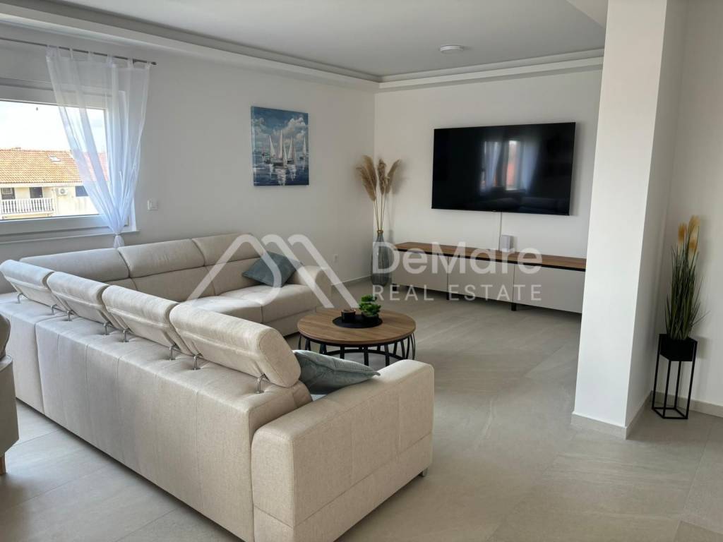 Apartman na moru, Prodaja, Privlaka, Privlaka