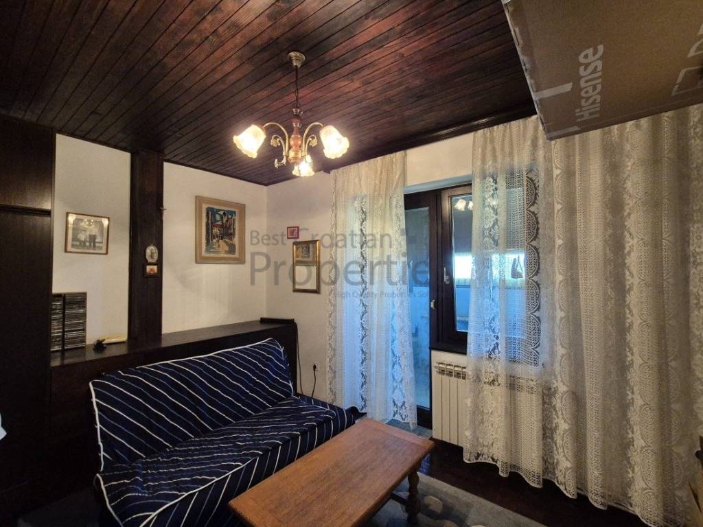 Velika Gorica - Okolica, Gornja Lomnica