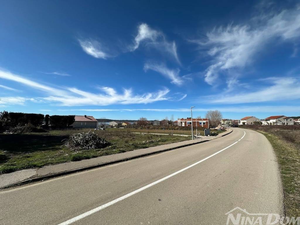 Razanac, Ljubac