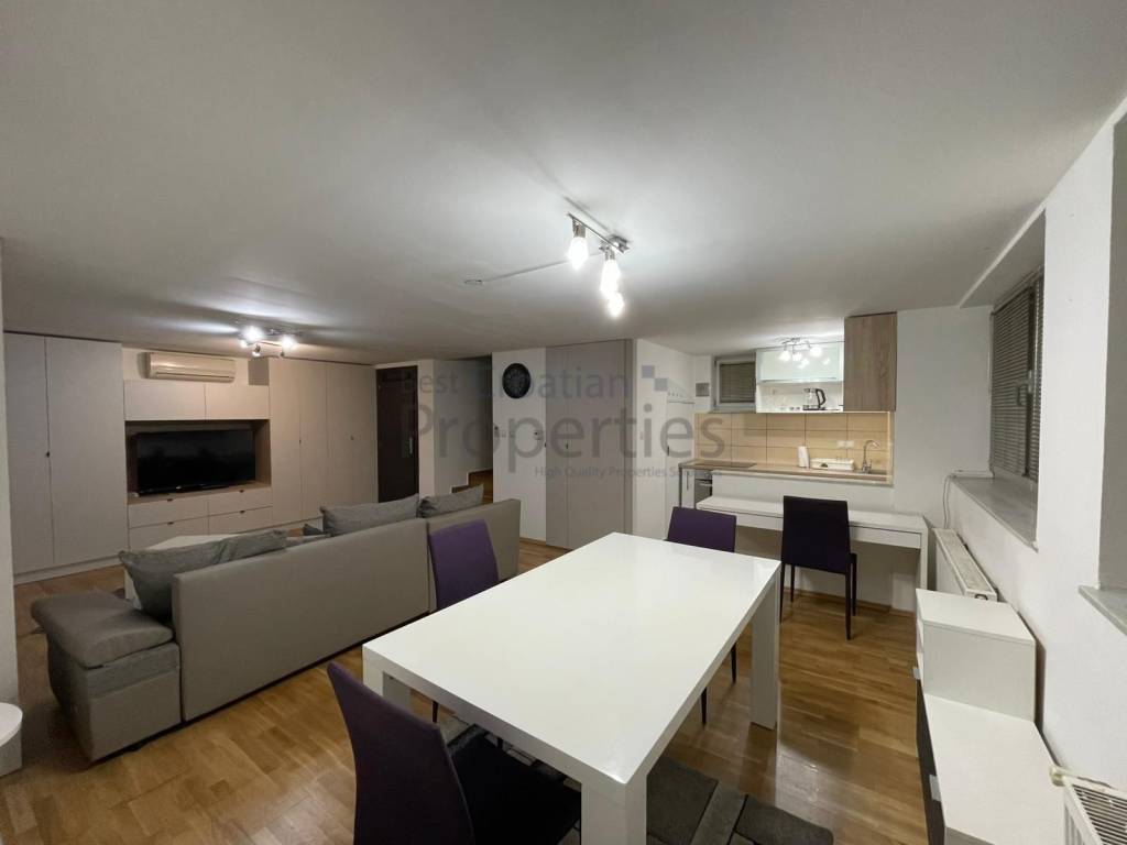 Stan u zgradi, Prodaja, Zagreb, Donji Grad