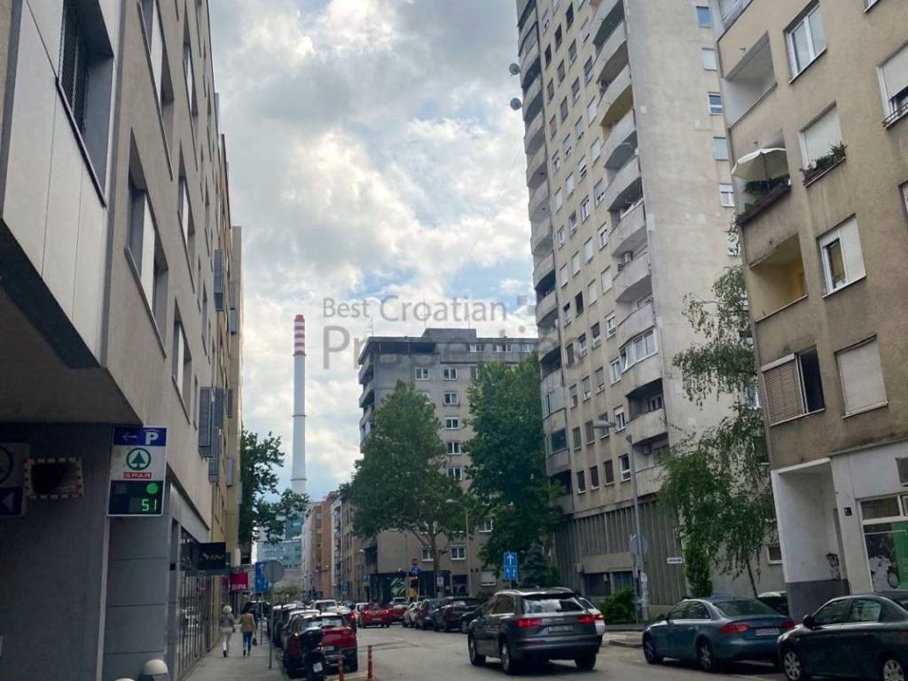 Stan u zgradi, Najam, Zagreb, Crnomerec