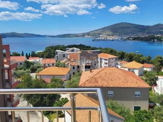 Stan u zgradi, Prodaja, Okrug, Okrug Gornji
