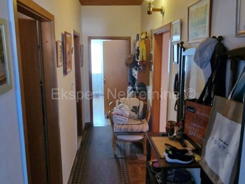 Samostojeca kuca, Prodaja, Okrug, Okrug Gornji
