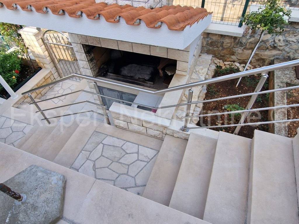 Samostojeca kuca, Prodaja, Okrug, Okrug Gornji