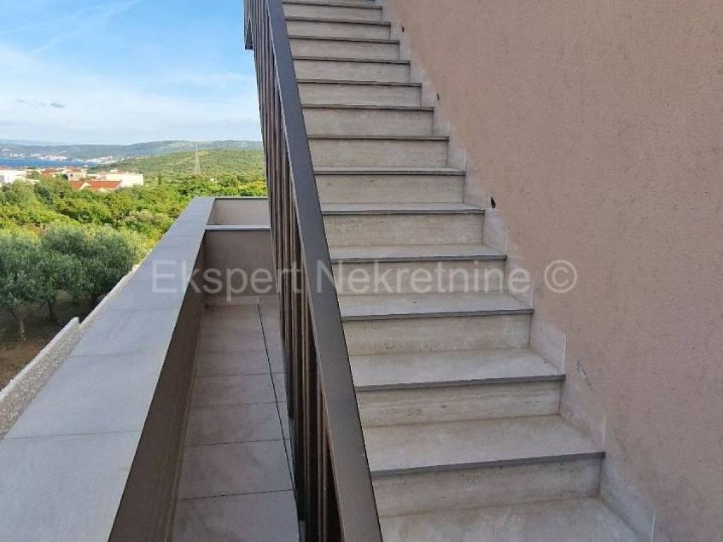 Luksuzna vila, Prodaja, Trogir - Okolica, Plano