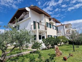 Apartmanska kuca, Prodaja, Okrug, Okrug Gornji
