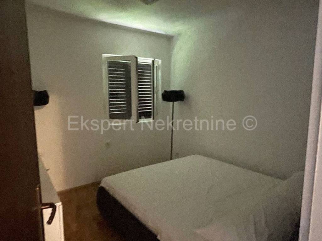 Samostojeca kuca, Prodaja, Okrug, Okrug Gornji