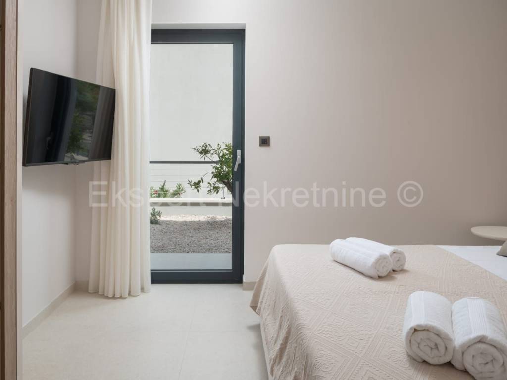 Luksuzna vila, Prodaja, Podstrana, Podstrana
