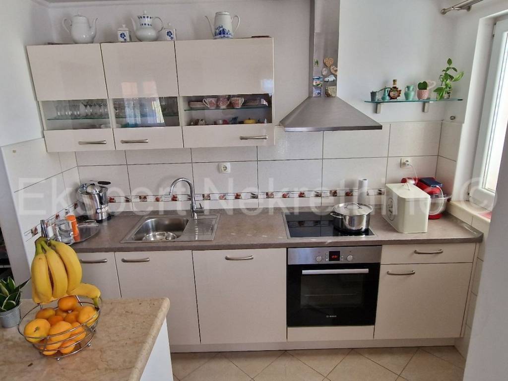 Samostojeca kuca, Prodaja, Okrug, Okrug Gornji