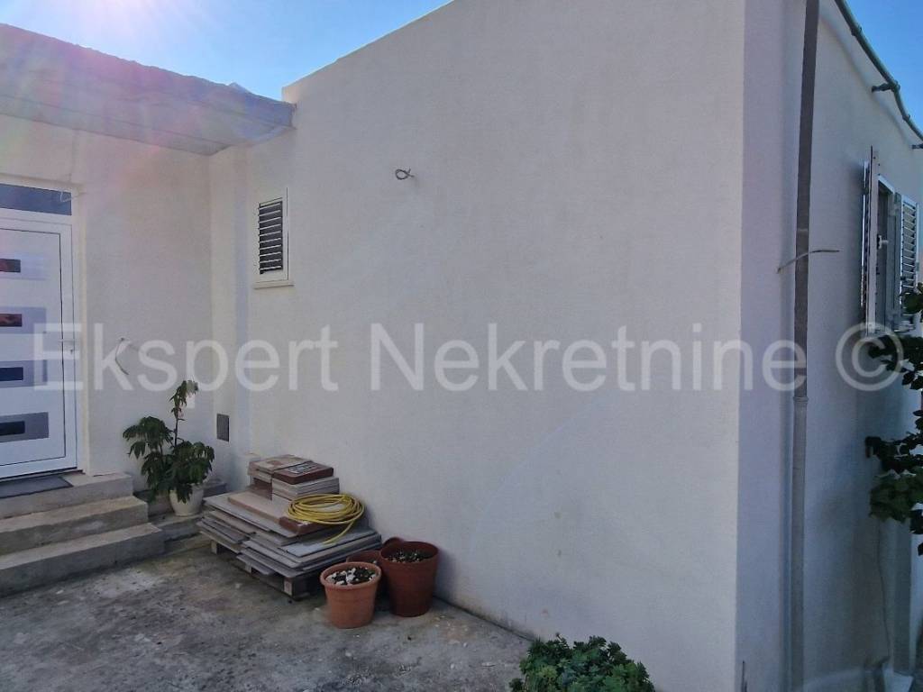 Samostojeca kuca, Prodaja, Okrug, Okrug Gornji