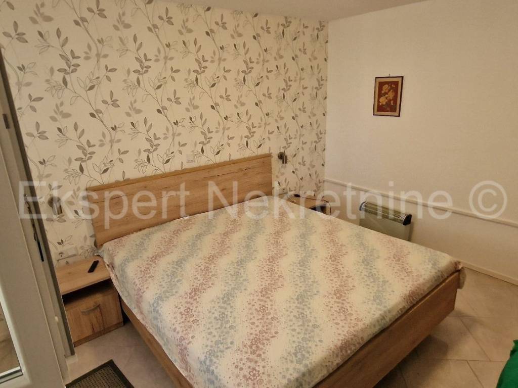 Samostojeca kuca, Prodaja, Okrug, Okrug Gornji