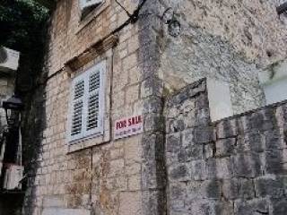 Kamena kuca, Prodaja, Trogir, Trogir