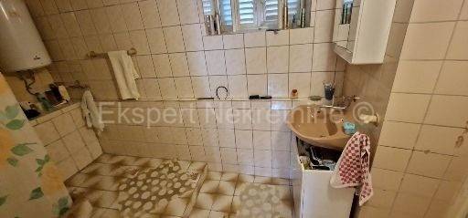 Kamena kuca, Prodaja, Trogir, Trogir