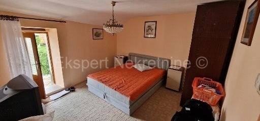 Kamena kuca, Prodaja, Trogir, Trogir