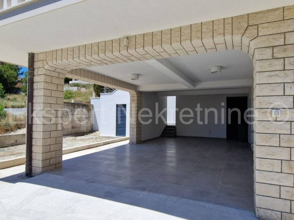 Dvojna kuca, Prodaja, Podstrana, Podstrana