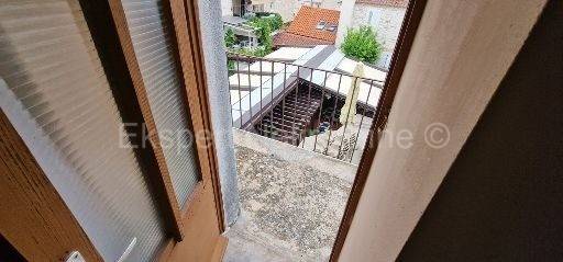 Kamena kuca, Prodaja, Trogir, Trogir