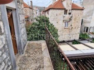 Kamena kuca, Prodaja, Trogir, Trogir