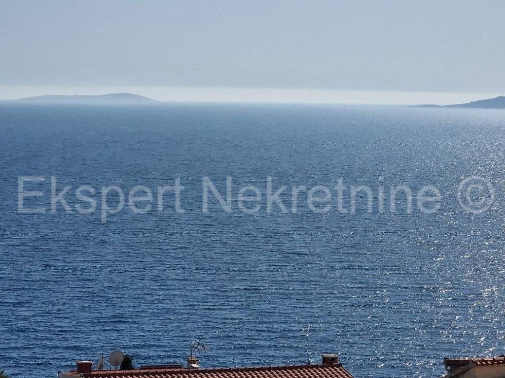 Vila, Prodaja, Okrug, Okrug Gornji