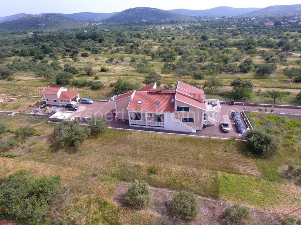 Luksuzna kuca, Prodaja, Marina, Dograde