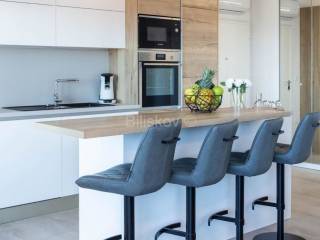 Flat in a building, Sale, Okrug, Okrug Gornji