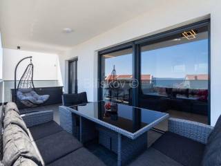 Flat in a building, Sale, Okrug, Okrug Gornji