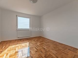 Flat in a building, Sale, Zagreb, Maksimir