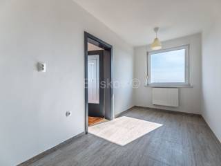 Flat in a building, Sale, Zagreb, Maksimir