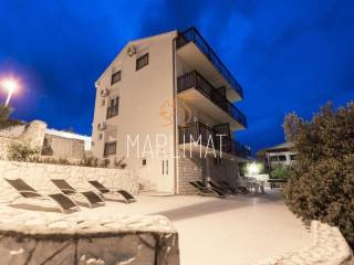House with apartments, Sale, Okrug, Okrug Donji