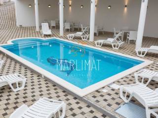 House with apartments, Sale, Okrug, Okrug Donji