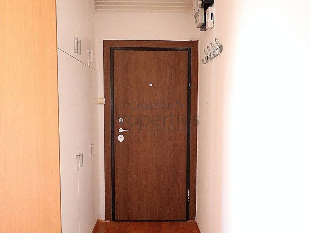 Stan u zgradi, Najam, Zagreb, Novi Zagreb - istok